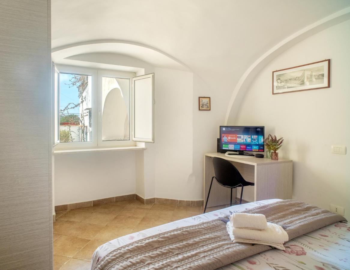 Casa Isetta & La Casetta Degli Dei Маса Лубрензе Екстериор снимка